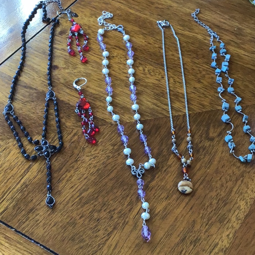 Necklace bundle lot plus one pair earrings